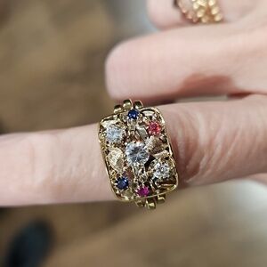 Elegant Gold Ring with Clear Stones